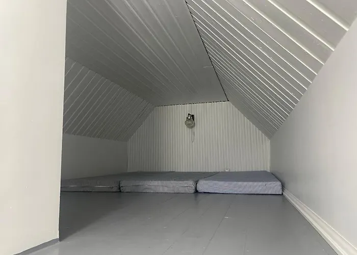 Suurjaerve Puhkeala * Kaisma